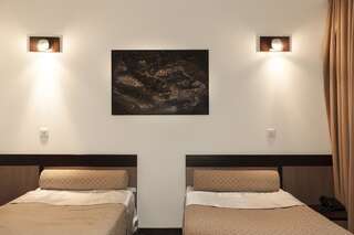 Отель Hotel Grand Эфорие-Норд Двухместный номер Делюкс с 1 кроватью или 2 отдельными кроватями, доступ к бассейну-4